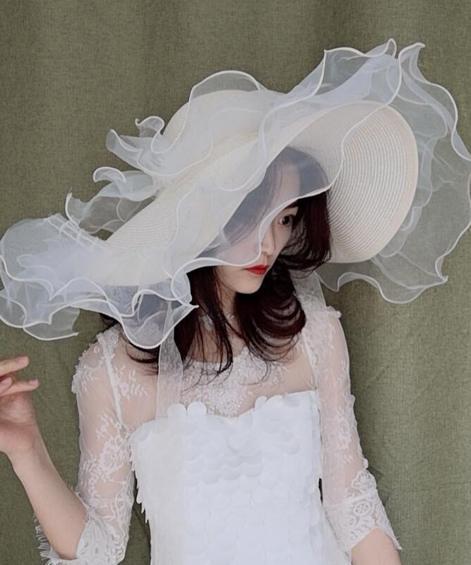 Chapeau de soleil élégant en organza blanc à volants et paille tissée - Urbann-Vibe