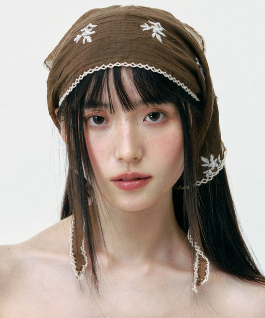Écharpe triangulaire fine et respirante brodée de style japonais pour l'été - Urbann-Vibe