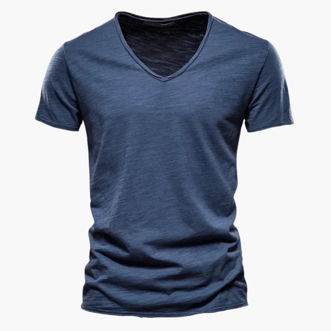 Men's gray smooth knit round neck short sleeve t-shirt with straight cut casual fit