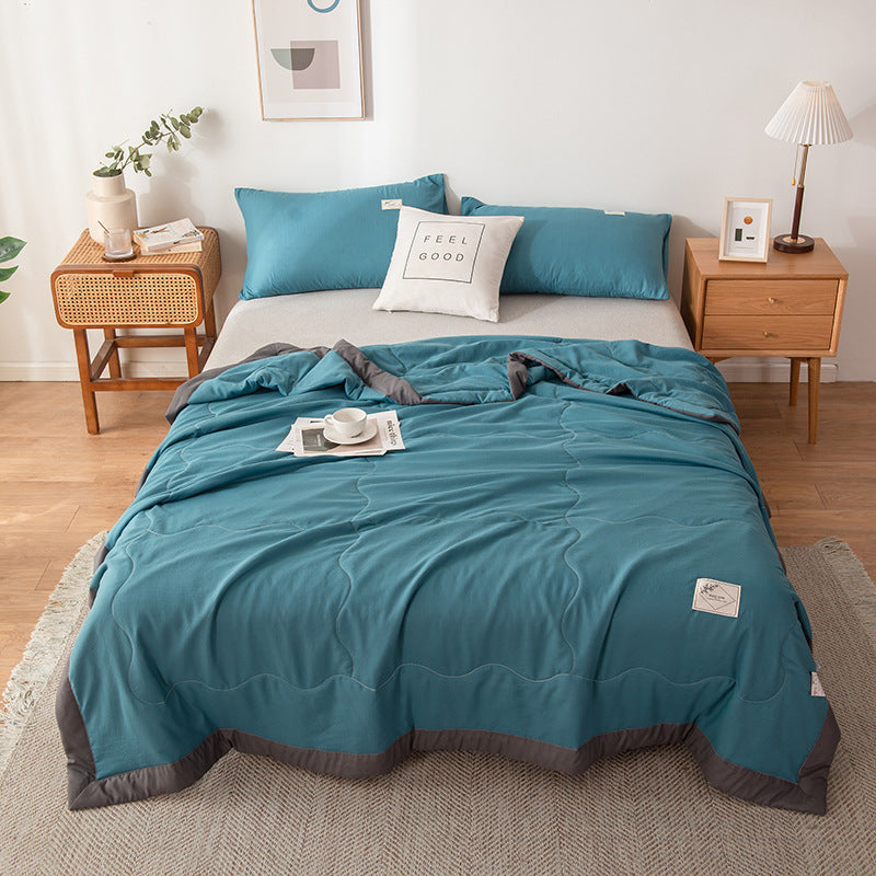 Minimalist white cotton quilt breathable stitched pattern lightweight design for hot sleepers