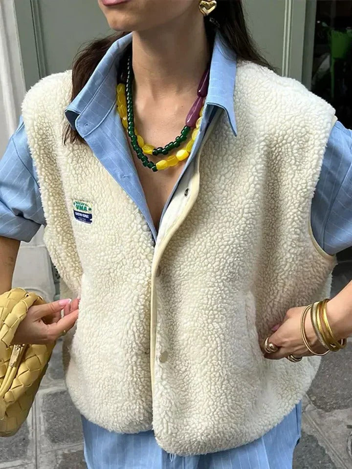 Textured open-front relaxed vest for layered looks, soft cozy fabric, versatile everyday style