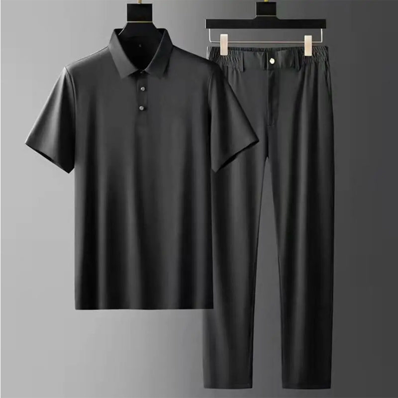 Men's coordinated shirt and pants set with turn-down collar, half-button closure, short sleeves, tailored fit
