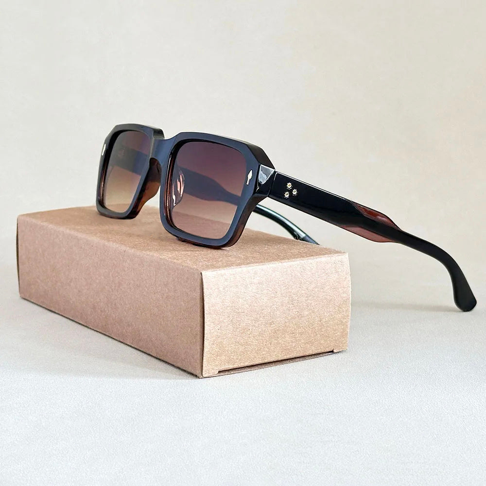 Square sunglasses UV400 TAC lenses polycarbonate frame vintage modern unisex sun protection