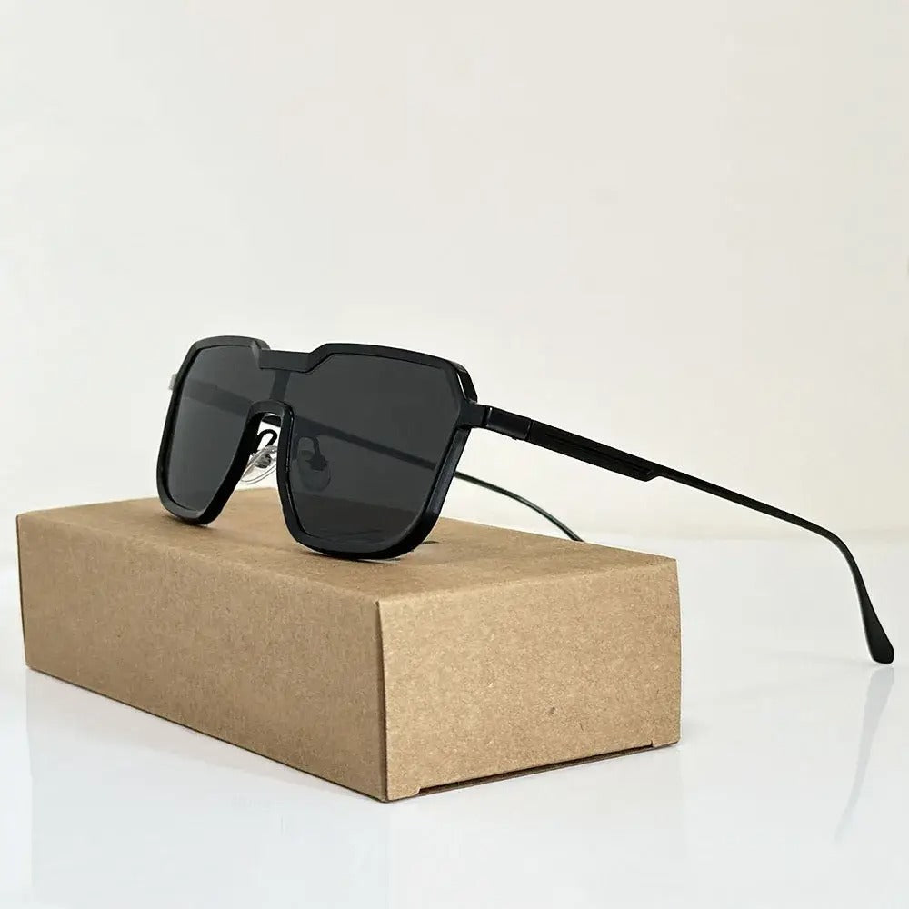 Black oversized shield visor sunglasses futuristic cut-out frame lightweight UV protection urban streetwear
