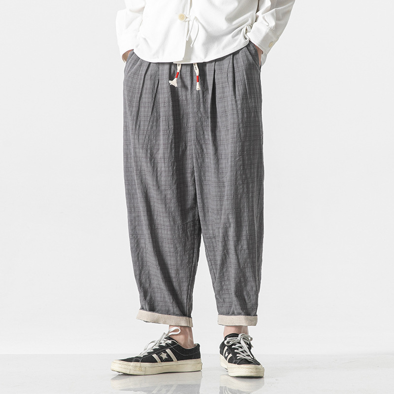Toby Wilder relaxed cropped joggers in soft cotton blend with color-tipped drawstring waist