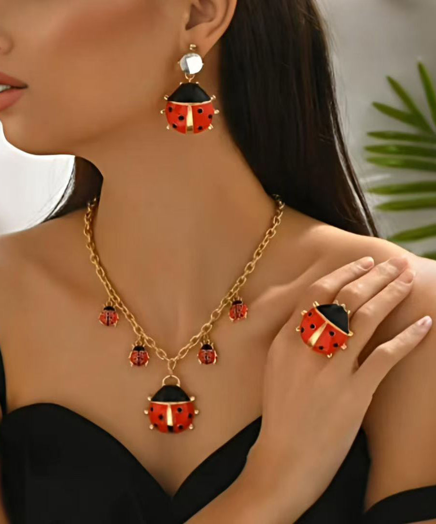 Ensemble unique de trois boucles d'oreilles pendantes, bagues et collier pendentif en alliage d'acier inoxydable - Urbann-Vibe