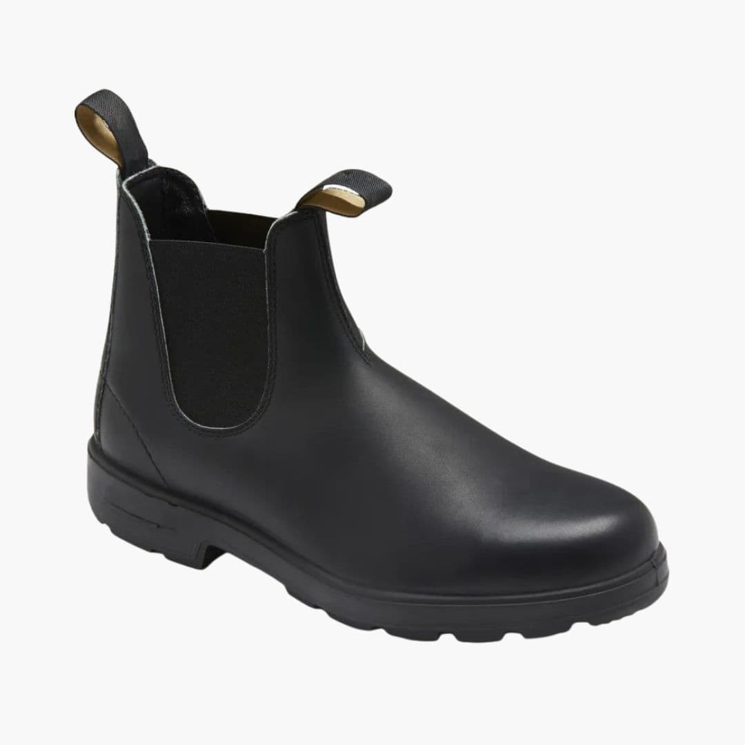 Black unisex Chelsea slip-on boots with elastic side panels and dual pull tabs for all-day comfort