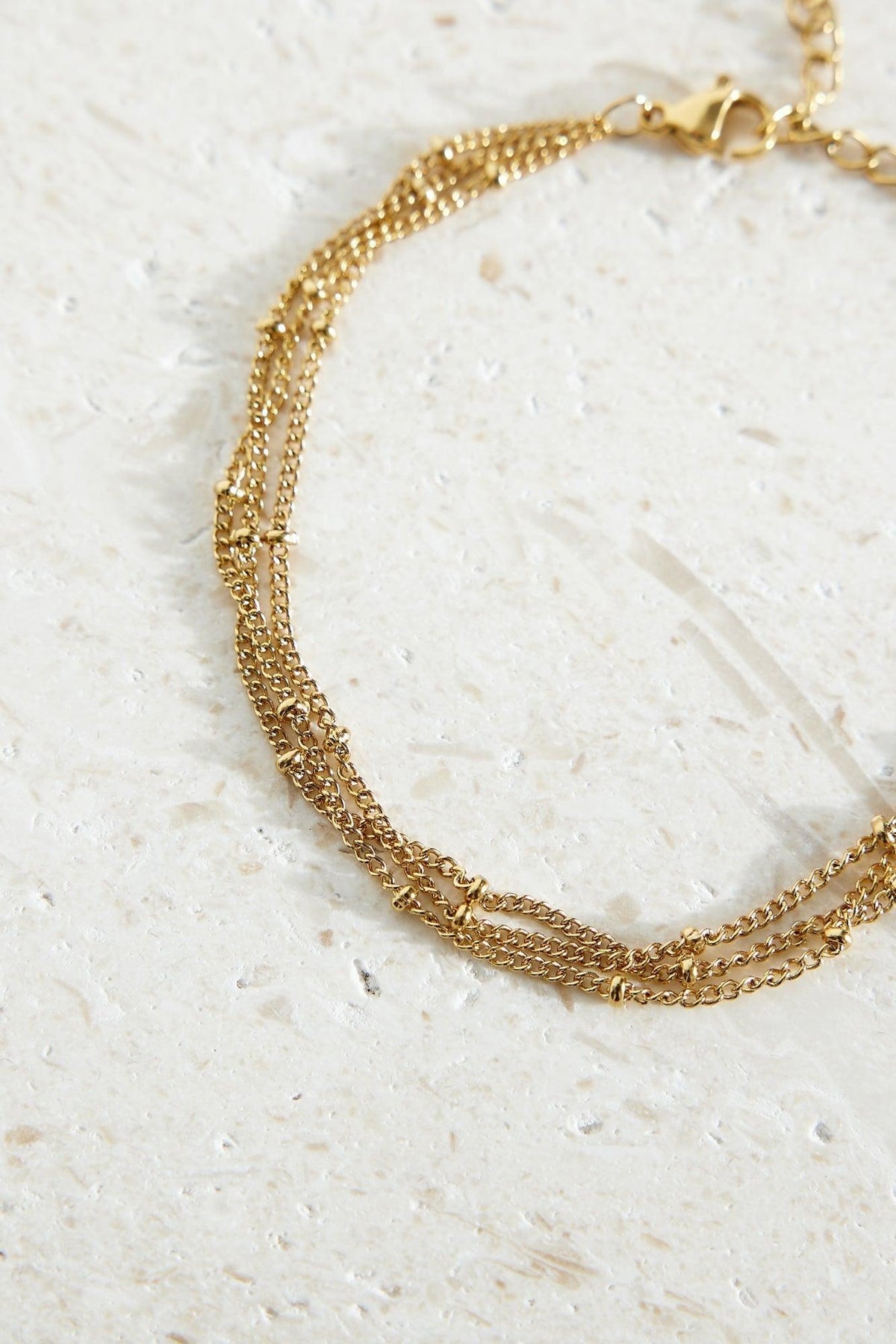 18K gold plated women's bracelet elegant luxe design warm radiant tone modern everyday wearable accessory