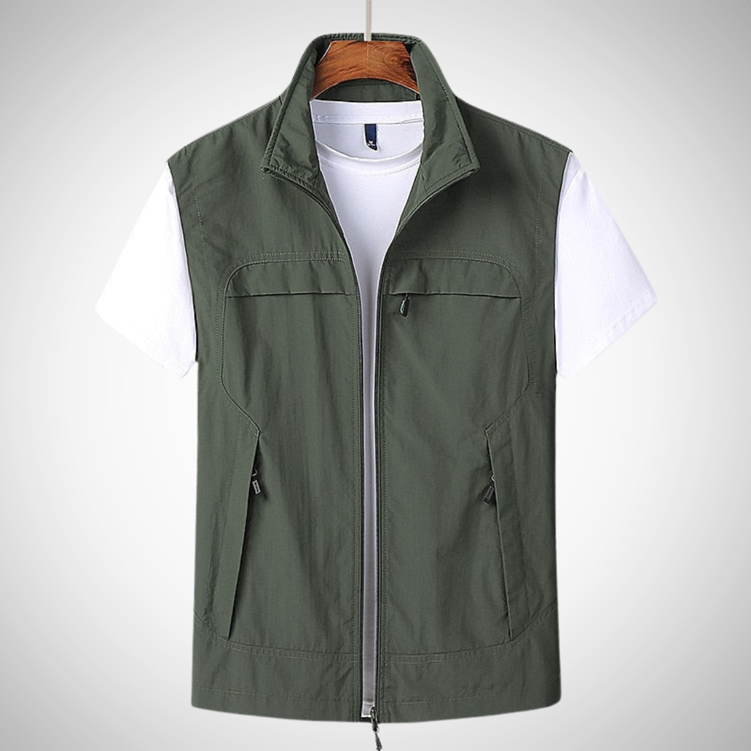 Men's sleeveless outdoor vest with zippered pockets, stand-up collar, full-zip layering piece