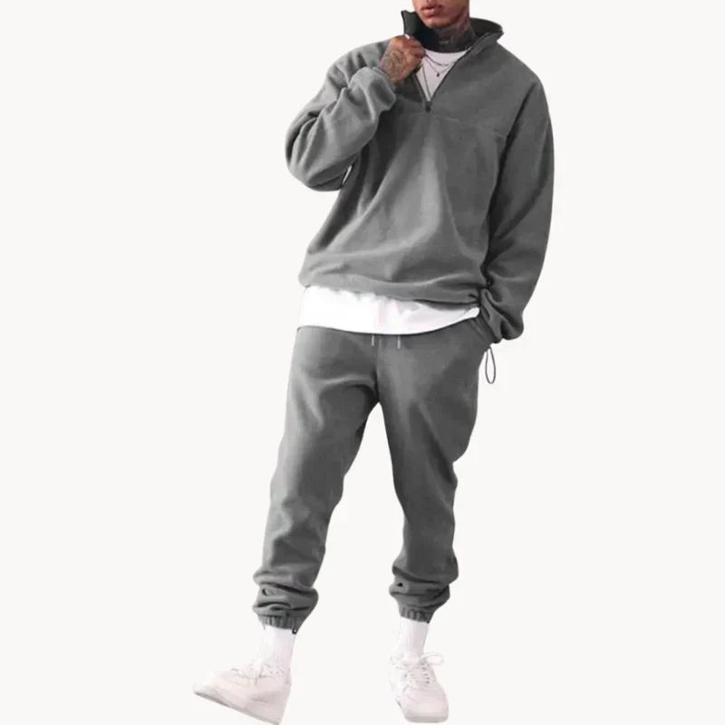 Ulrich men's tracksuit two-piece set sleek sporty design easy-care fabric for active comfort