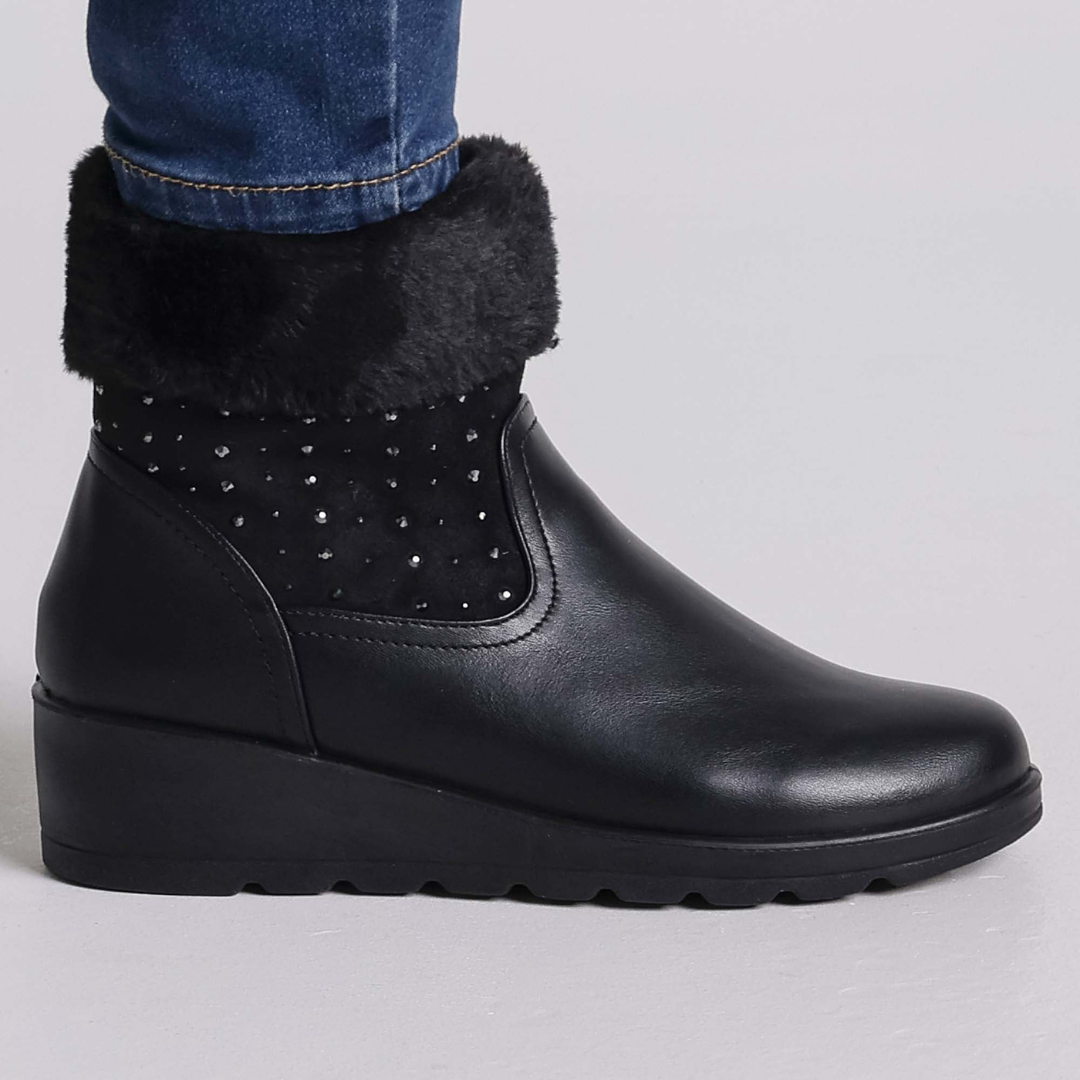 Amethyst ankle boots women cozy faux fur lining stud details side zip winter fashion