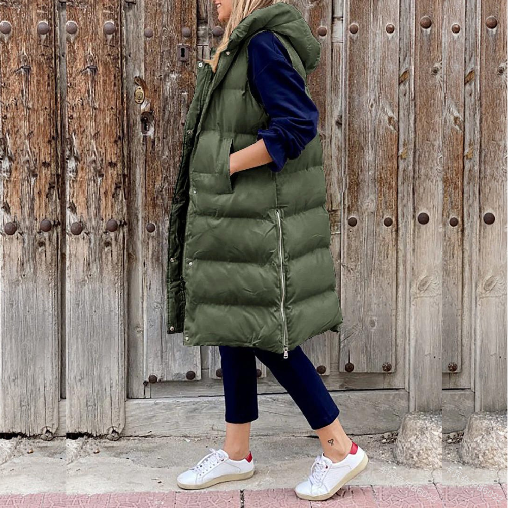 Women's long quilted fleece cardigan with zipper pockets, cozy casual cut for all-day warmth