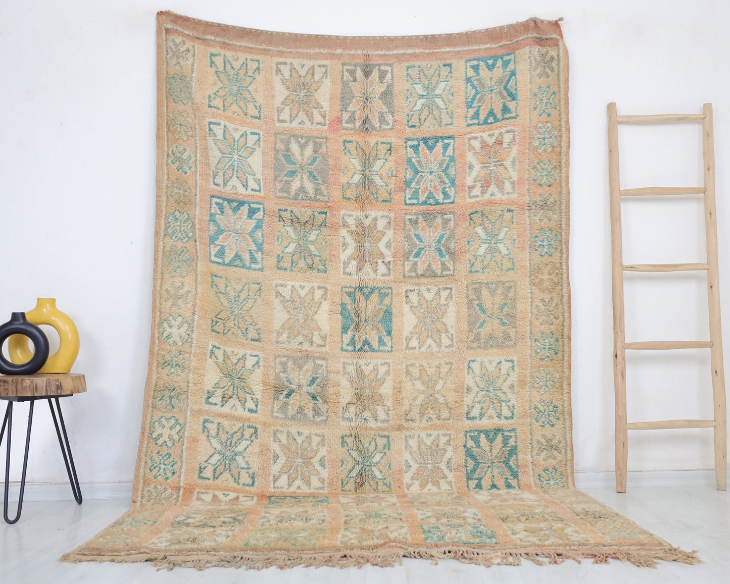 Kalismo Vintage Moroccan Rug 5'5" x 8'1" - Urbann-Vibe