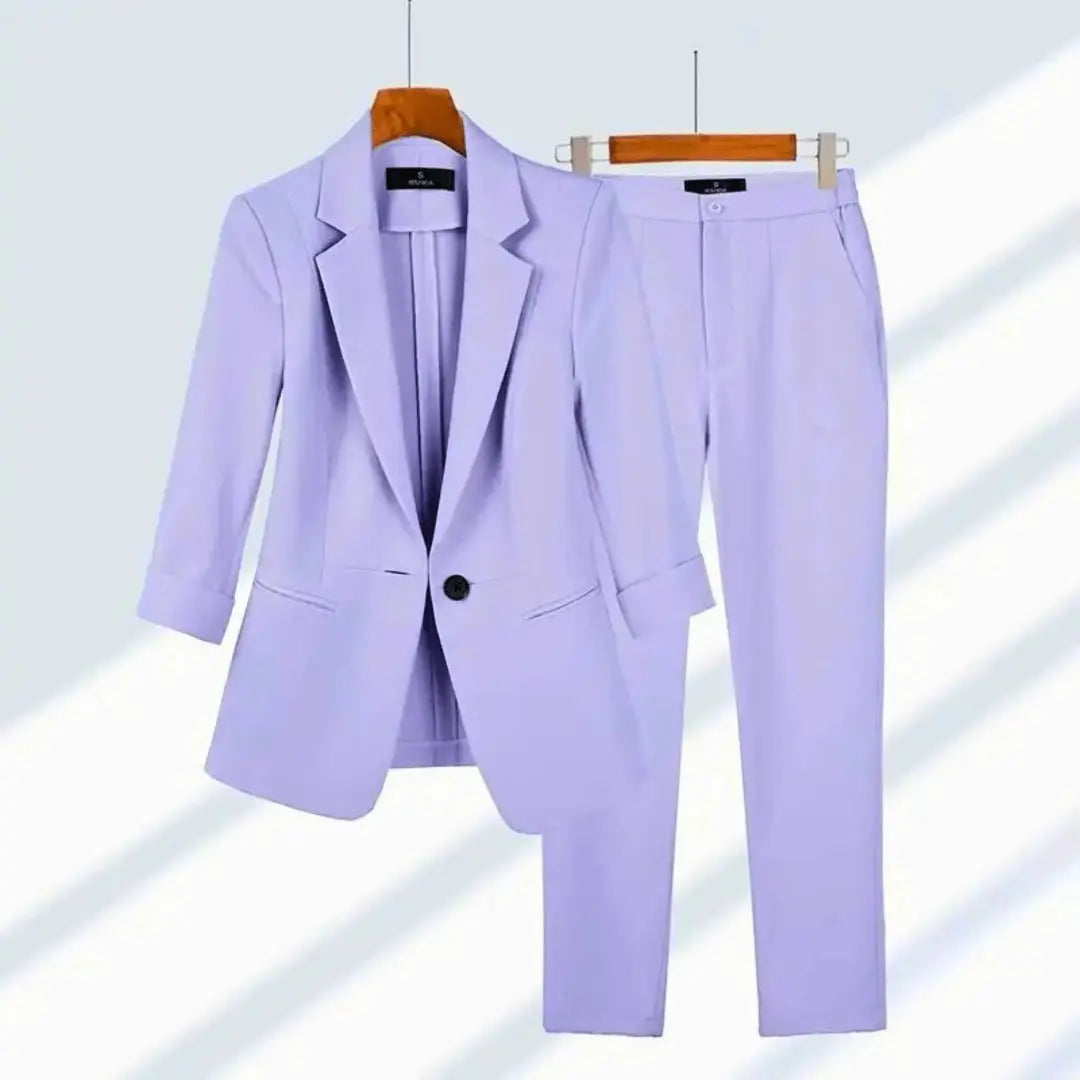 Women's classic tailored suit set slim-fit blazer and trousers professional two-piece ensemble