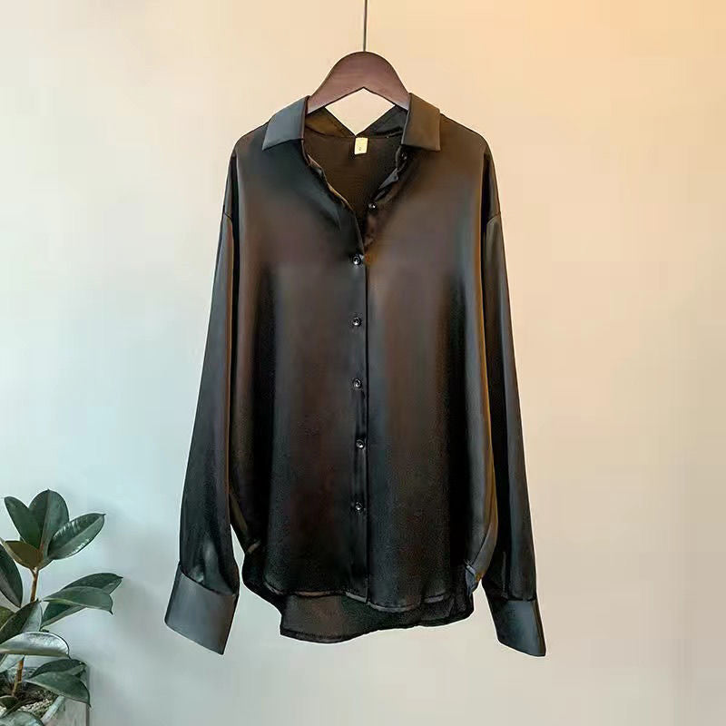Seraphine Glow relaxed-fit poly-blend button-front shirt with silken drape for elegant professionals