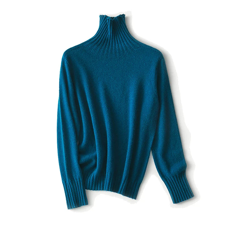 Women's sheep wool turtleneck sweater luxuriously soft premium knit for warmth and everyday elegance