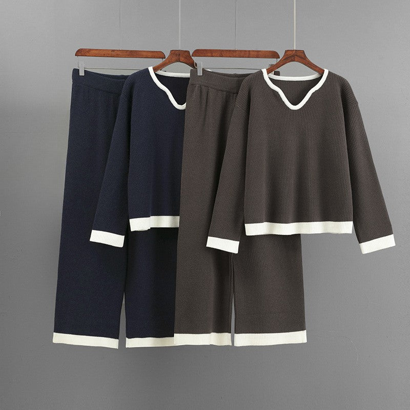 Relaxed fit luxe knit lounge set soft-touch poly-blend minimalist everyday wear for women