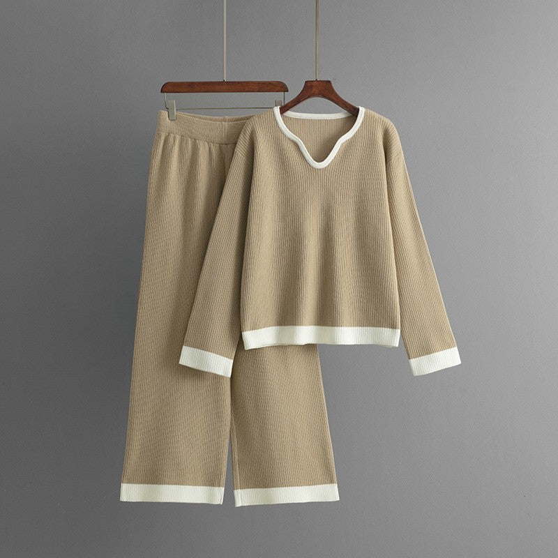 Relaxed fit luxe knit lounge set soft poly-blend minimalist two-piece for everyday wear