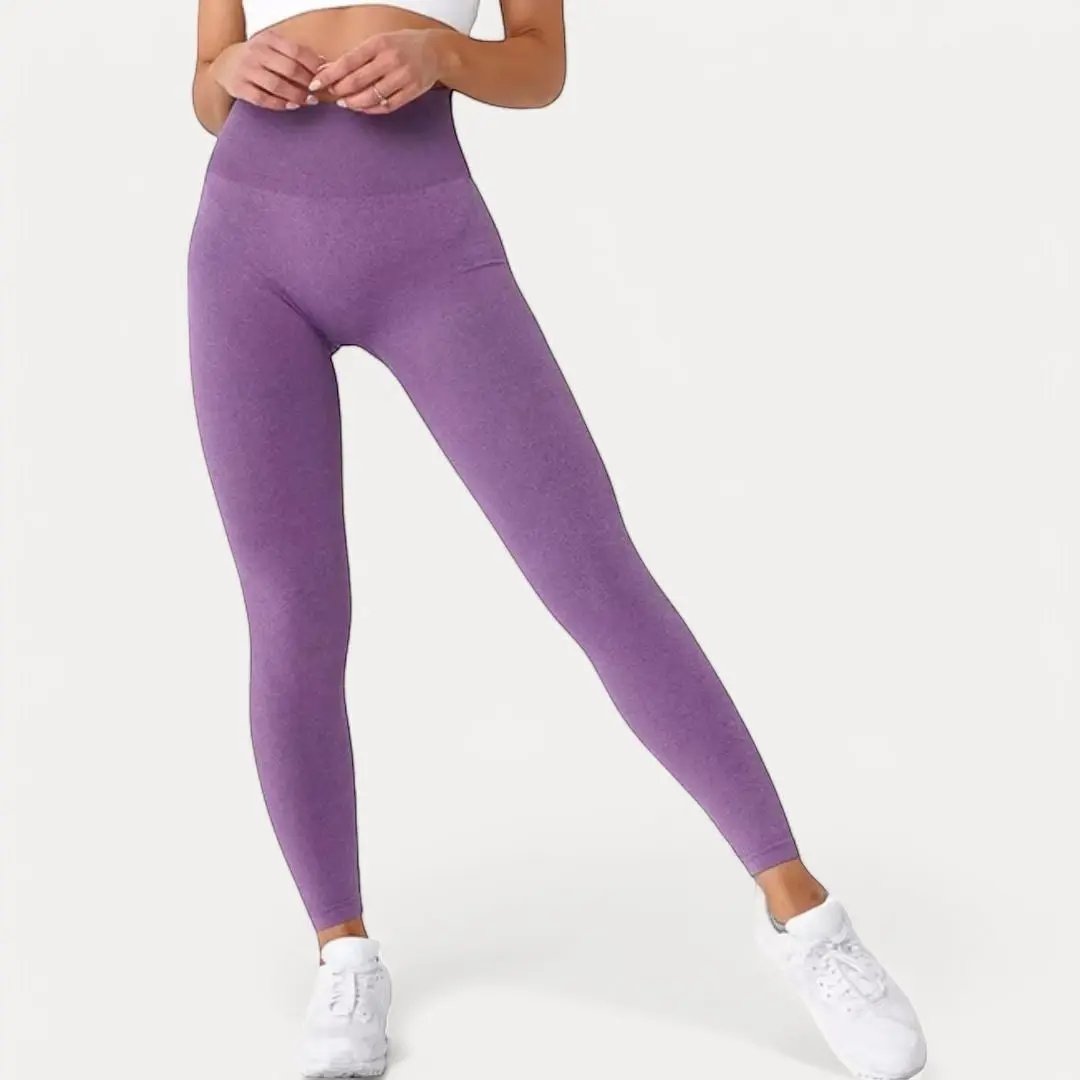 Women's black high-rise sculpt fit gym leggings with back scrunch detail for enhanced silhouette