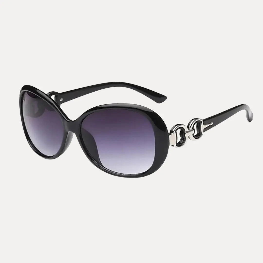 Retro oversized sunglasses gradient lenses metallic temple accents UV400 bold glamour women