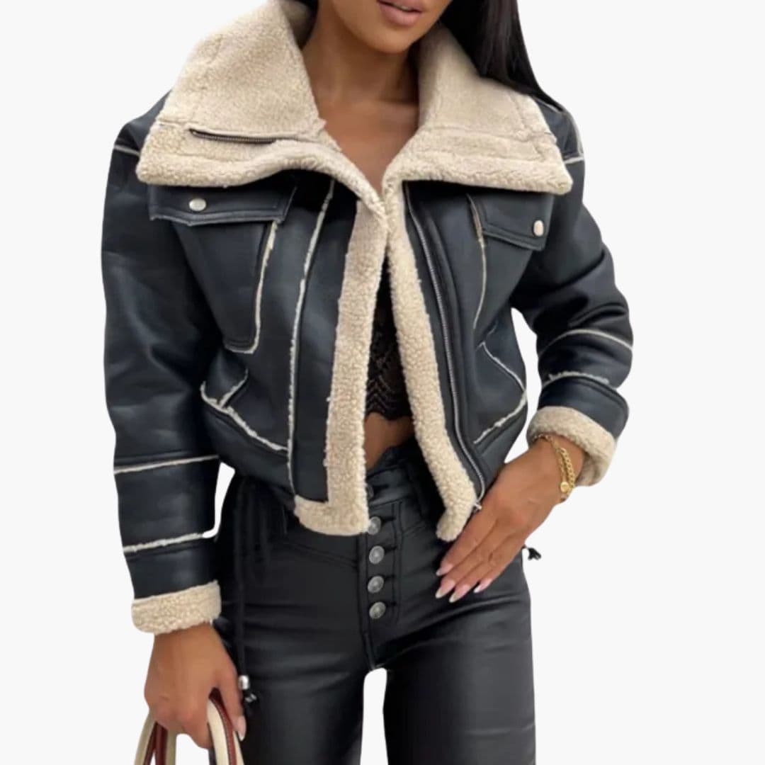 Women's short zip jacket with notched collar, front zip pockets, fully lined smart-casual everyday layer