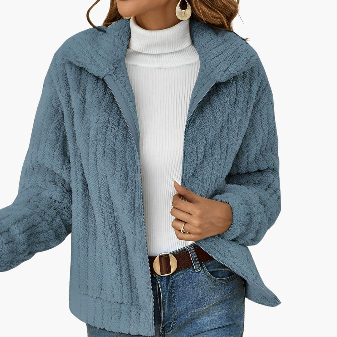 Women's plush zip-up jacket with wide collar, cozy streamlined silhouette for casual everyday warmth