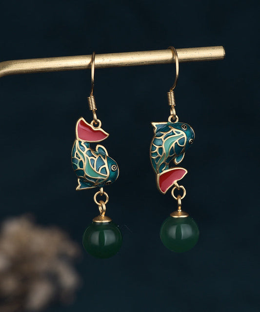 Boucles d'oreilles pendantes vintage en calcédoine verte et or antique représentant un poisson sautant par-dessus la porte du dragon - Urbann-Vibe