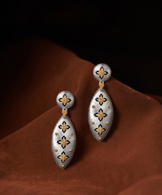 Boucles d'oreilles pendantes vintage en soie et argent sterling avec trèfle à quatre feuilles - Urbann-Vibe
