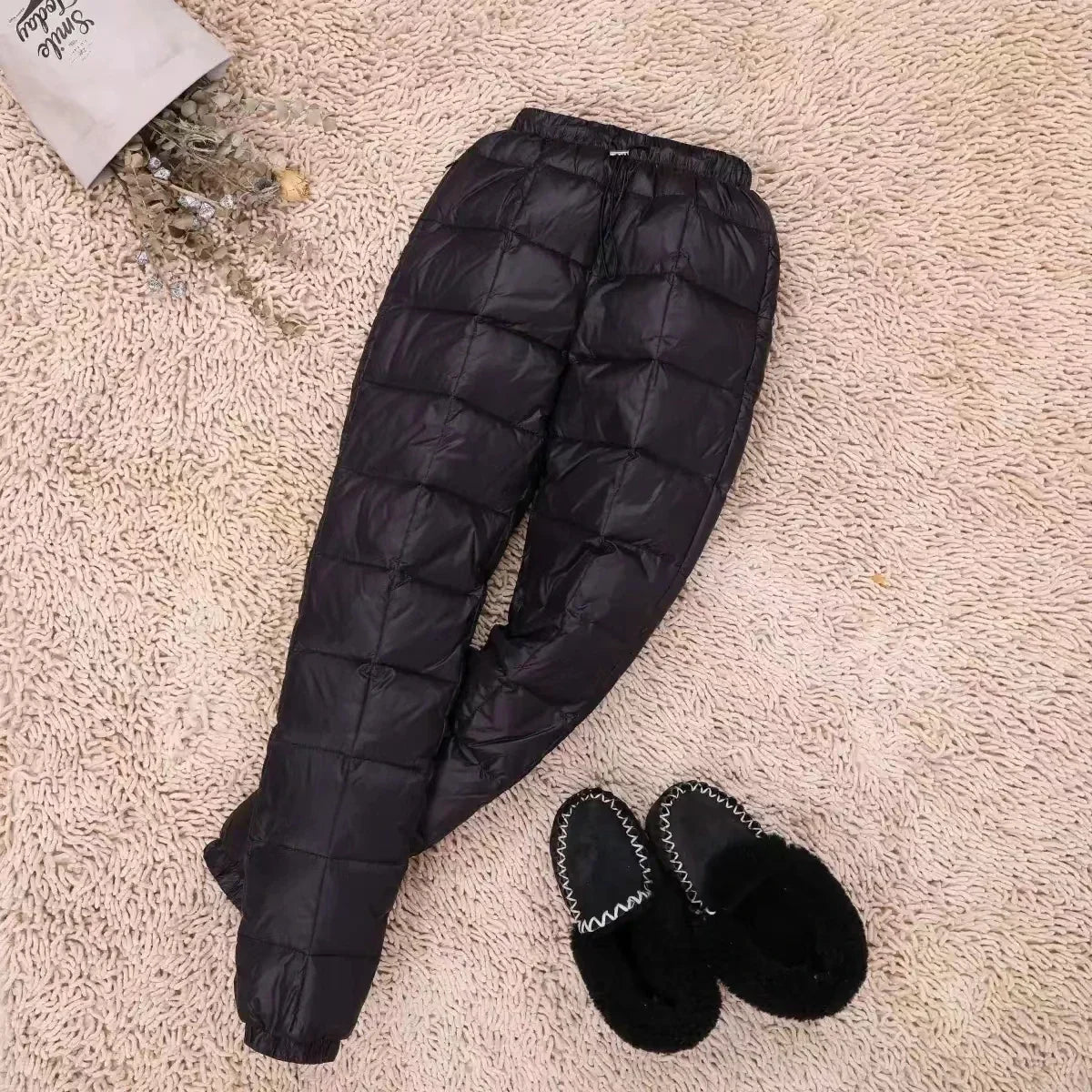 Women's lined high-waist slim straight winter pants for cold days, cozy warmth and polished fit