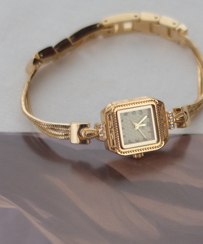 Montres carrées Vogue en acier inoxydable doré avec chaîne en zircon - Urbann-Vibe
