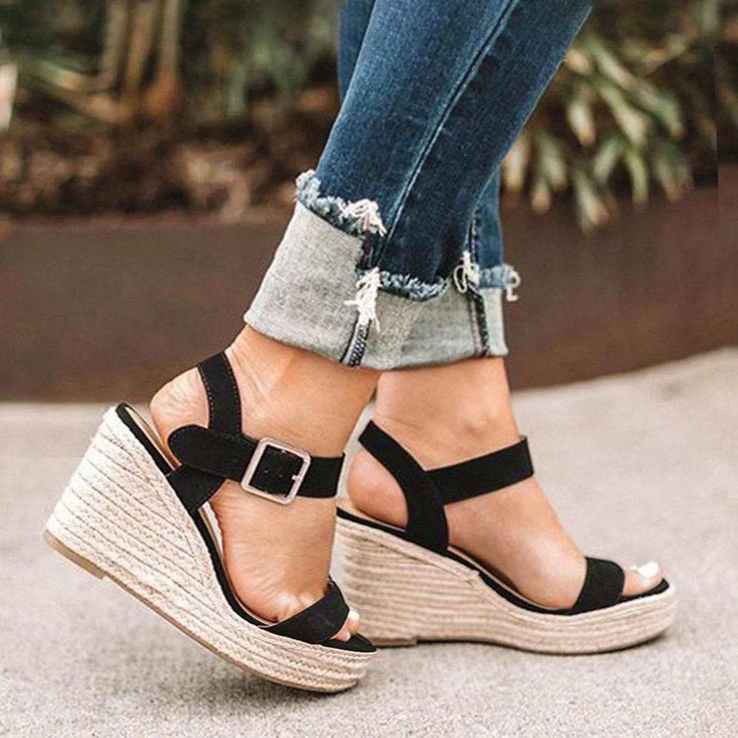Comfortable Lisa Wedge Shoes