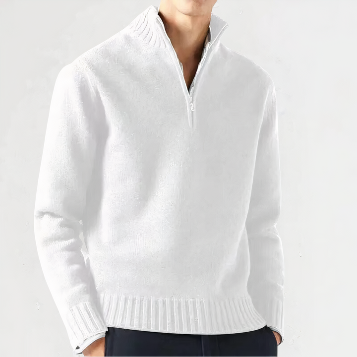 Men's cozy knit sweater warm insulating jumper soft relaxed fit for cold weather everyday wear