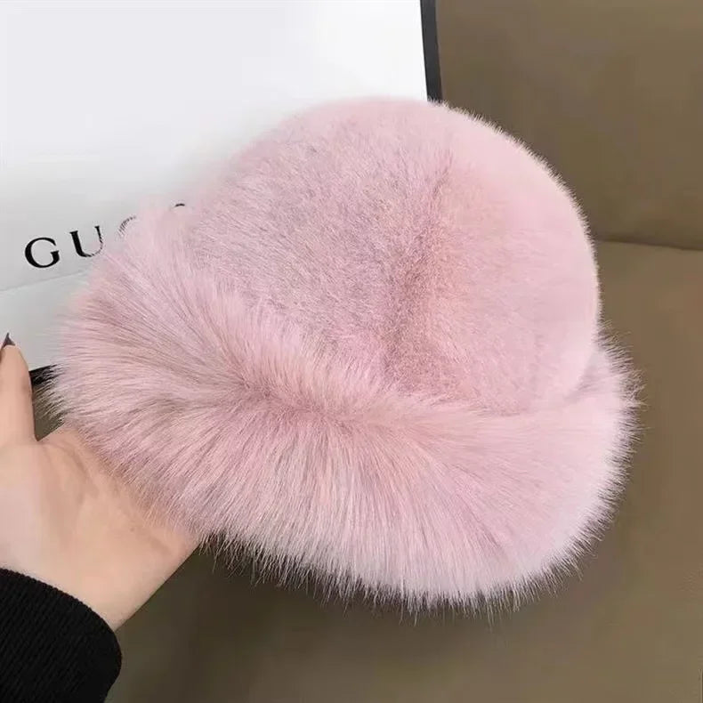 Women's faux fur winter hat in plush warm style with rimless silhouette for skiing outdoor