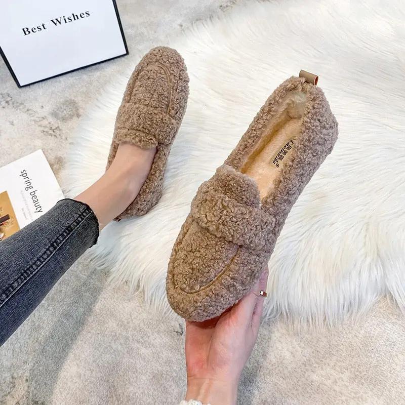Women's waterproof slip-on platform loafers with shock-absorbing sole for all-day comfort