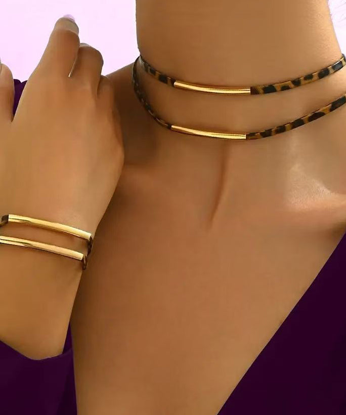 Ensemble collier et bracelet double couche en alliage de cuivre léopard pour femme, deux pièces - Urbann-Vibe