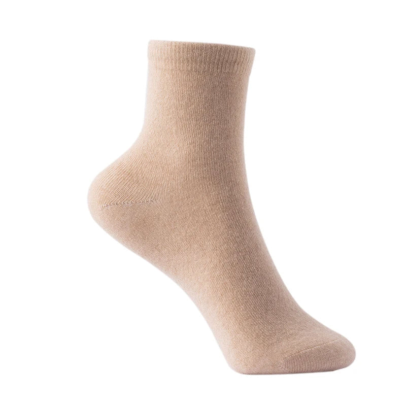 Women's cashmere knit ankle socks ultra-soft plush wool blend for everyday luxury warmth
