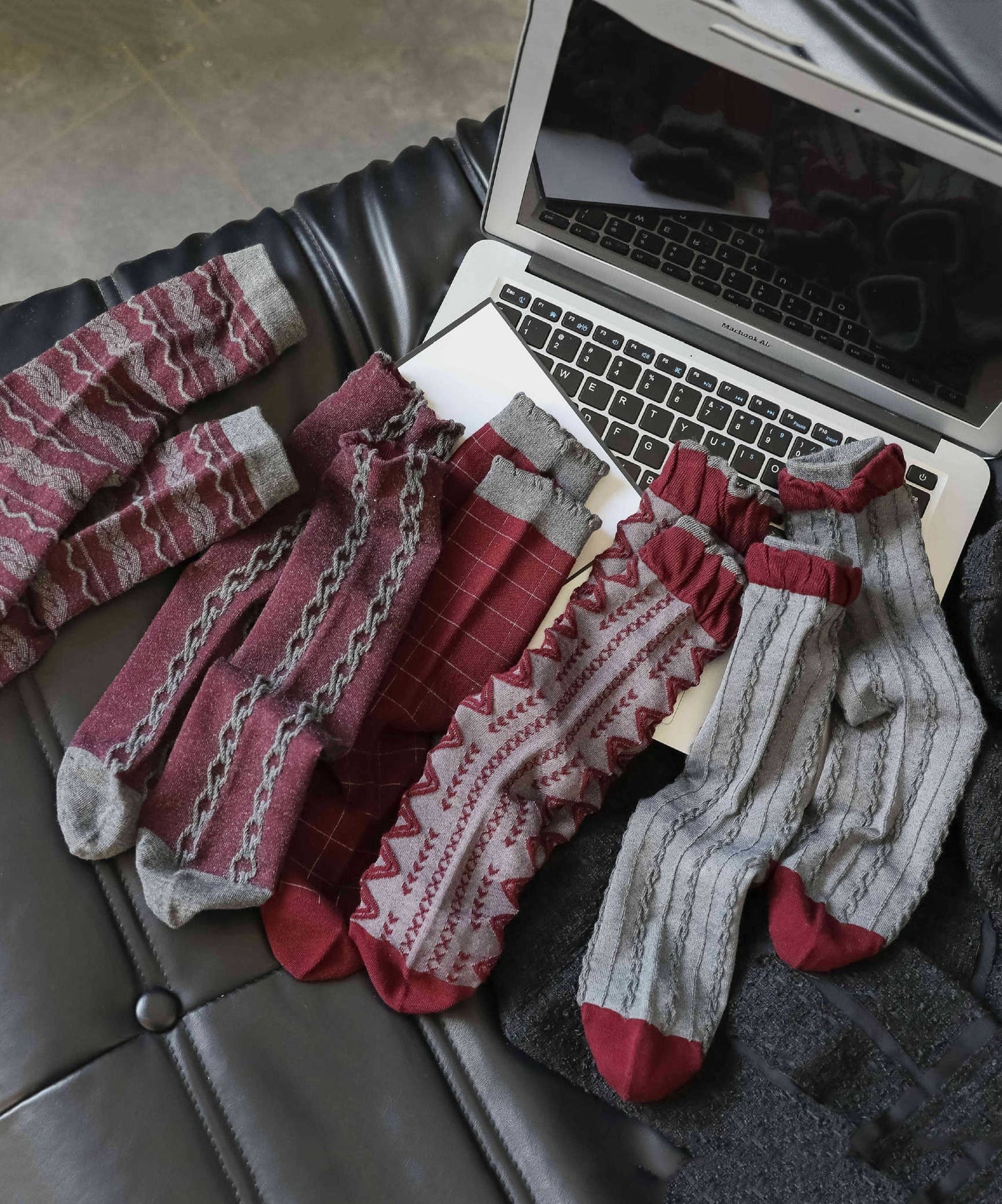 Chaussettes mi-mollet jacquard automne-hiver pour femmes - Urbann-Vibe