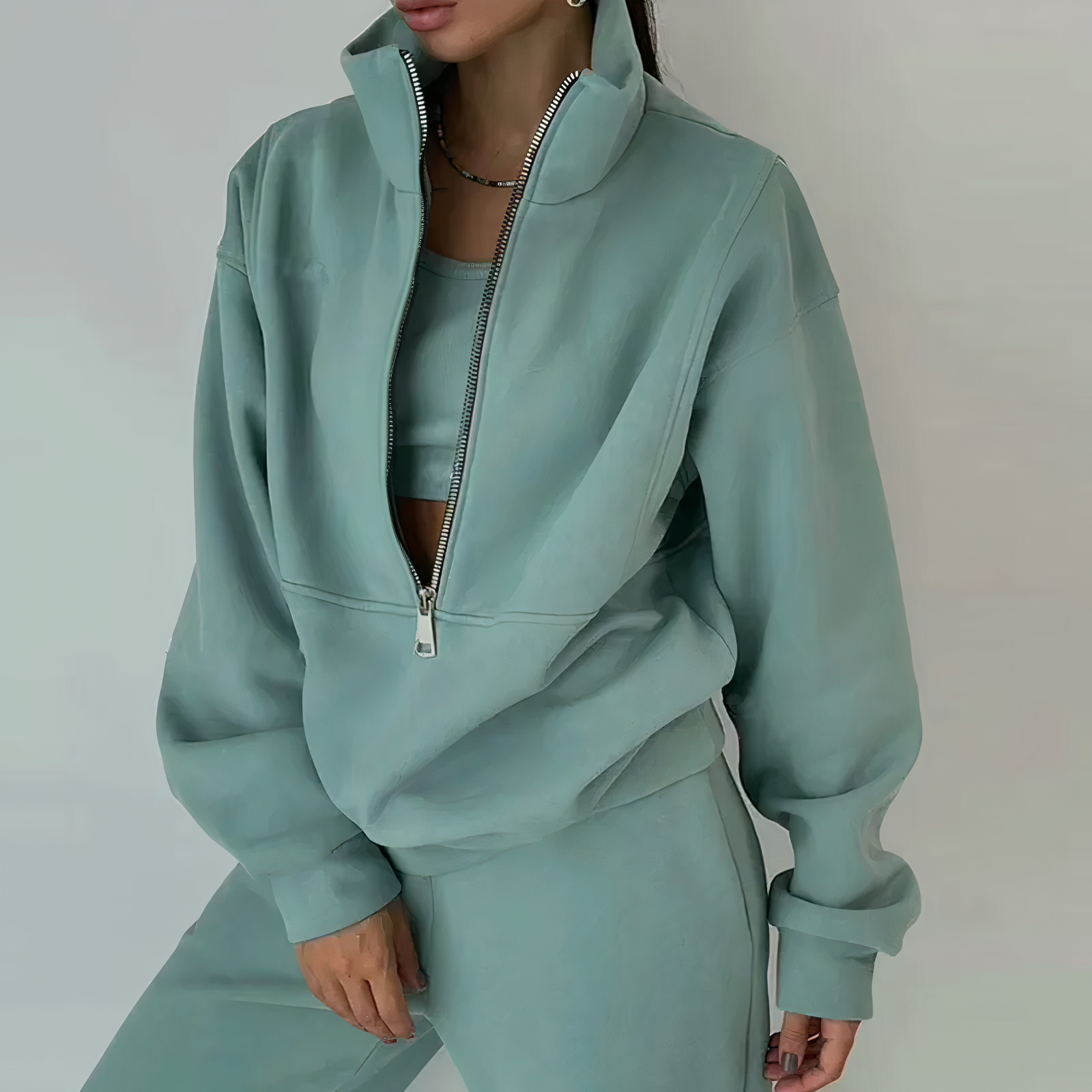Women ultra-soft 2-piece tracksuit set, half-zip crop top & high-waist joggers, sporty lounge style