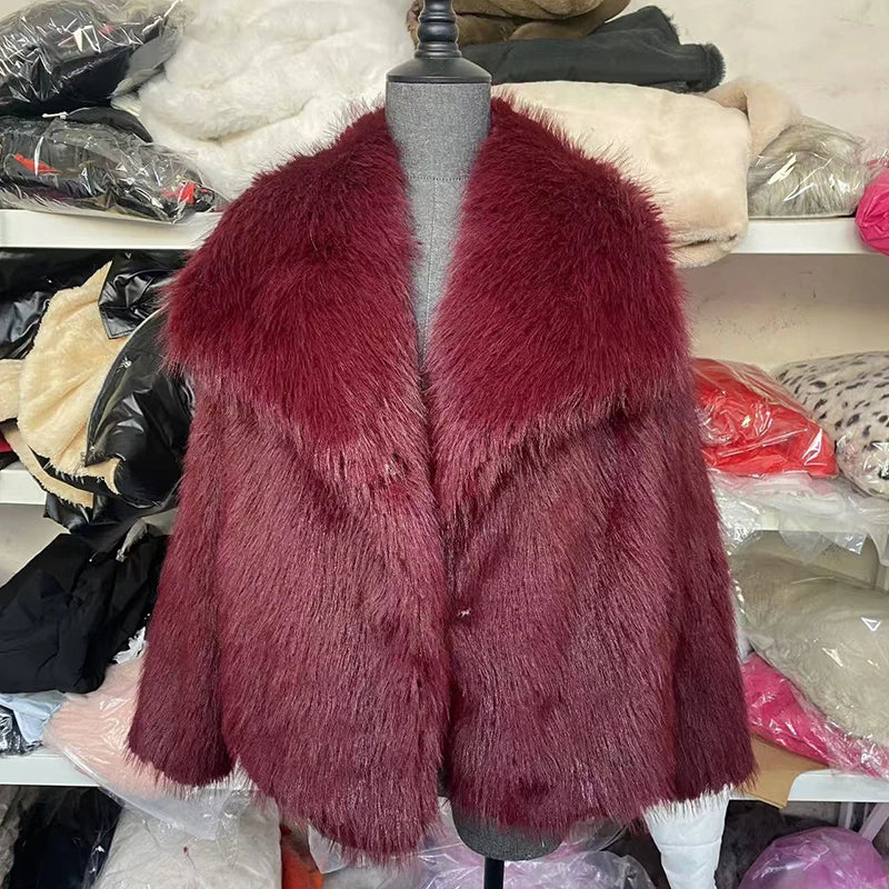 Women's relaxed fit faux fur jacket in plush ivory, luxurious fluffy texture for effortless layering