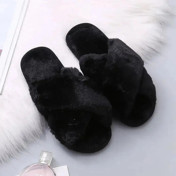 Women's fluffy faux fur cross-band slippers in cozy lounge style with ultra-soft plush lining