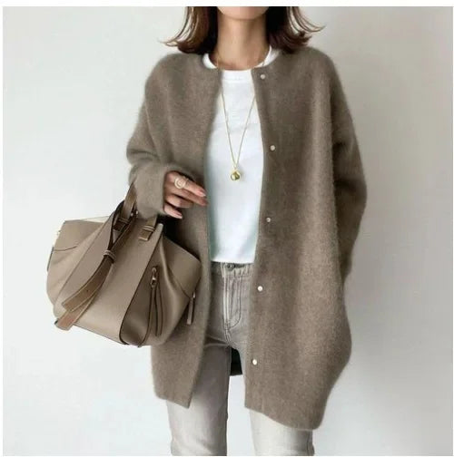 Women's loose fit mohair blend knitted cardigan relaxed silhouette dropped shoulders cozy layering essential