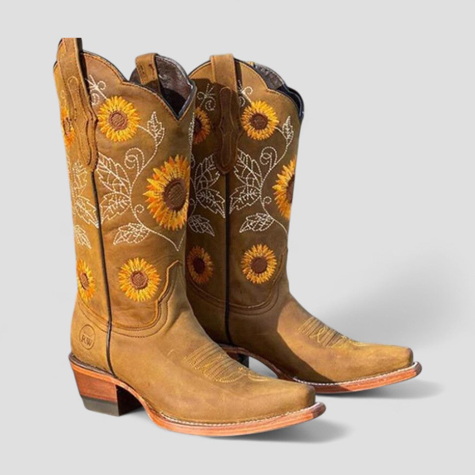 Women's western cowboy boots with floral embroidery, classic toe, rugged yet feminine daily wear style