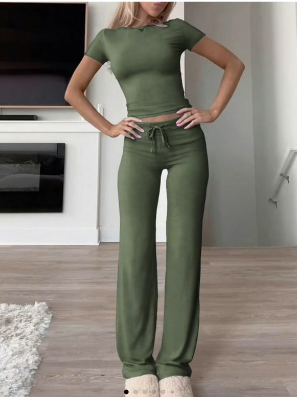 Women's butter-soft cotton blend two-piece set, flattering silhouette casual to occasion wear