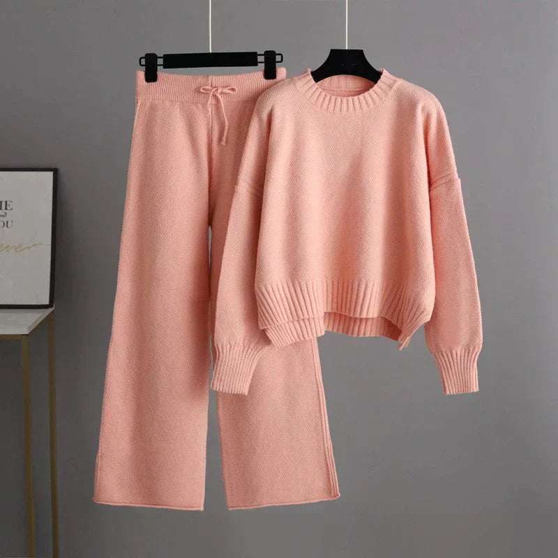 Women's luxury tricot two-piece drawstring outfit in neutral tones, flexible soft-fit loungewear set