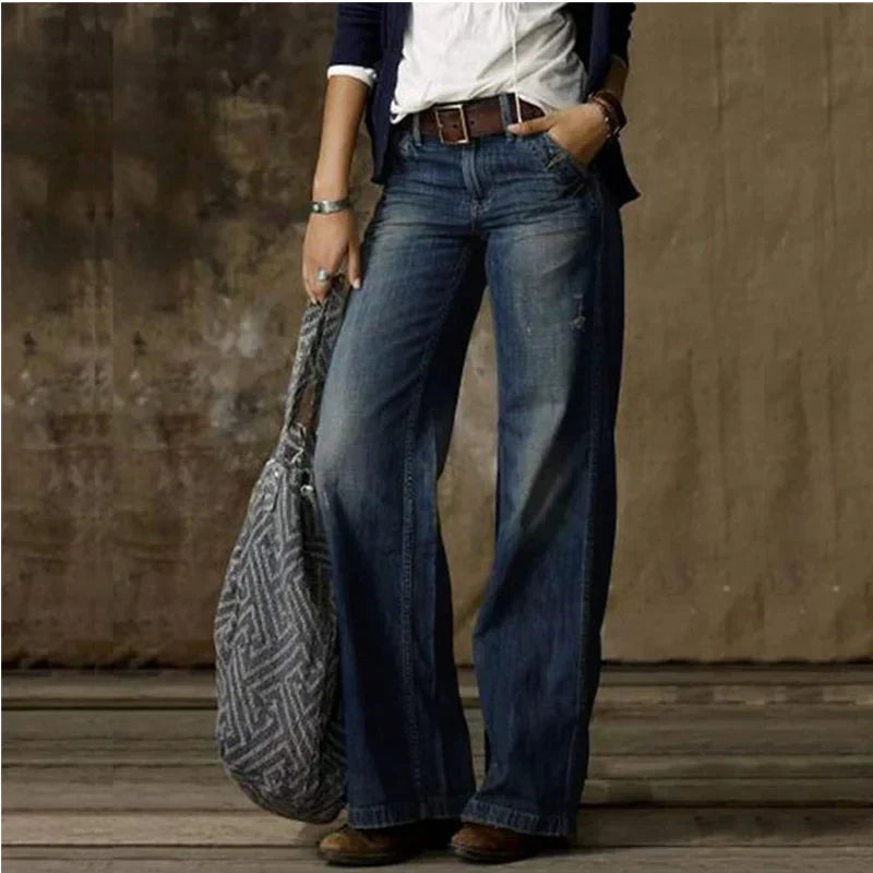 Women's vintage wide-leg jeans comfortable fit retro silhouette stylish elegant denim look