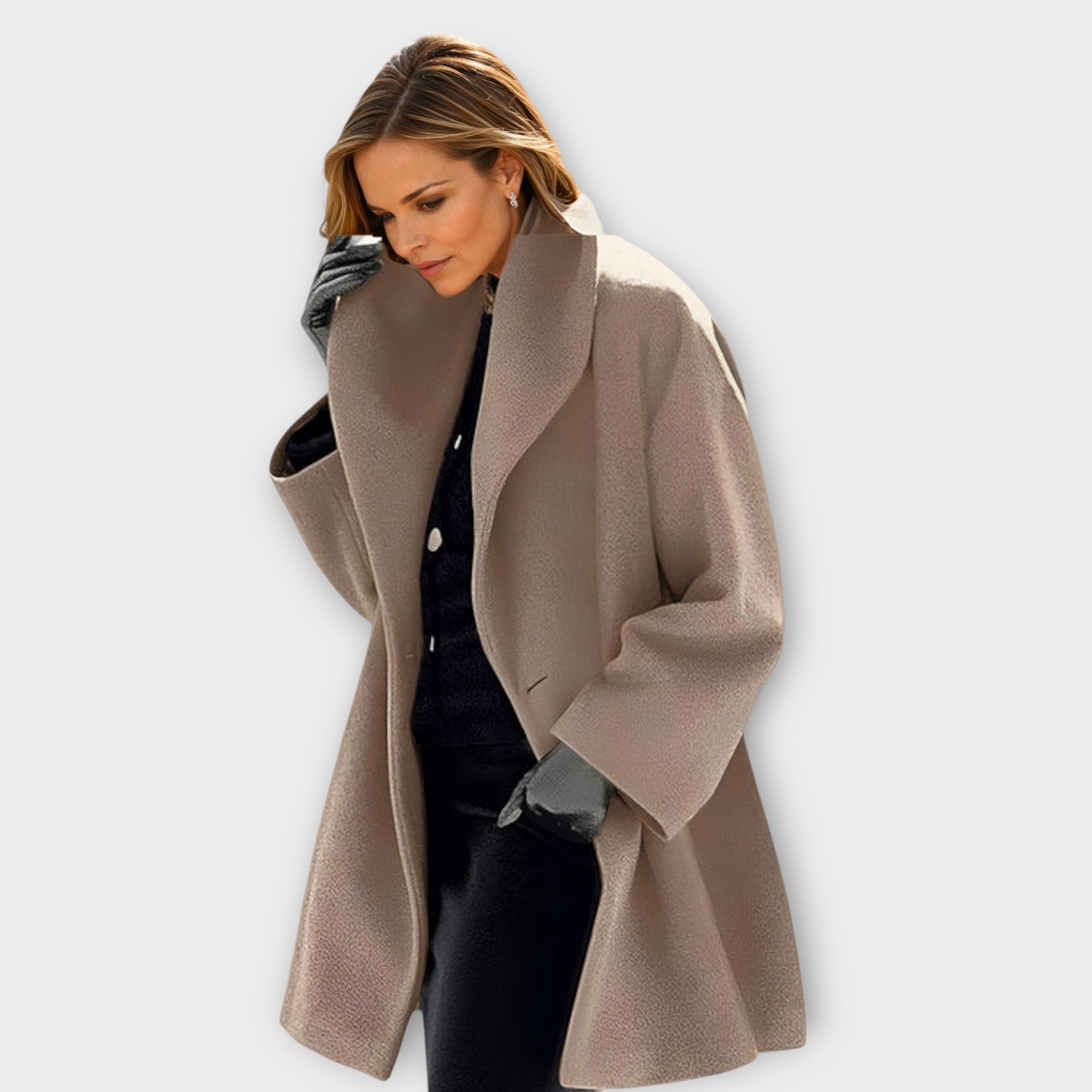 Women's oversized winter coat wide collar chic layering cozy warmth modern silhouette