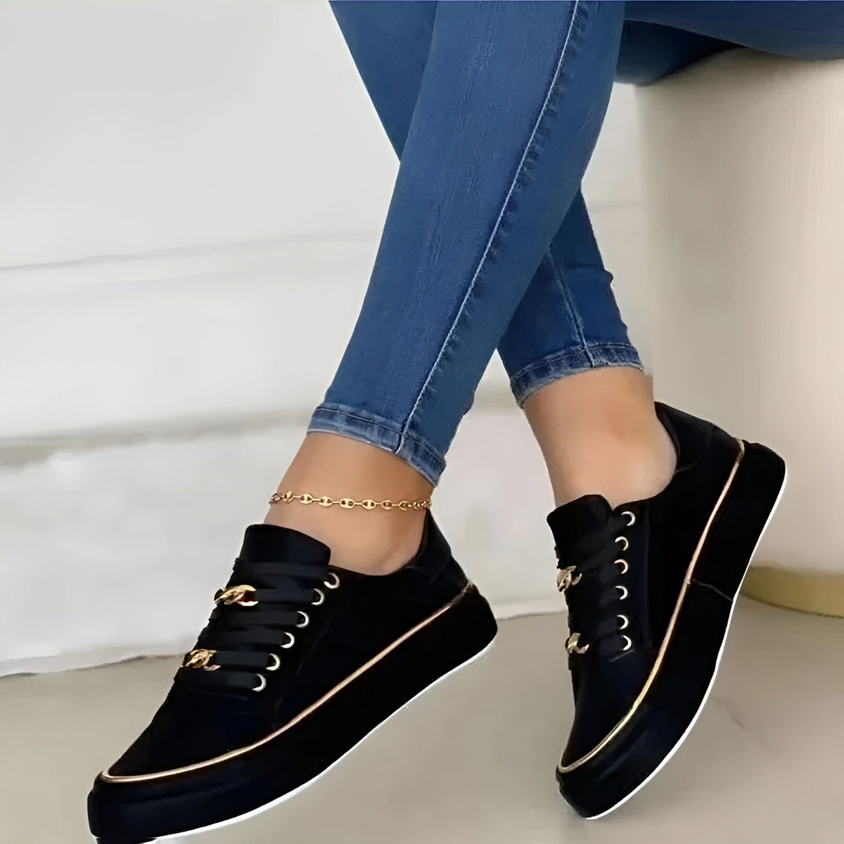 Luna | Women's Casual Platform Sneakers with Gold Chain Detail