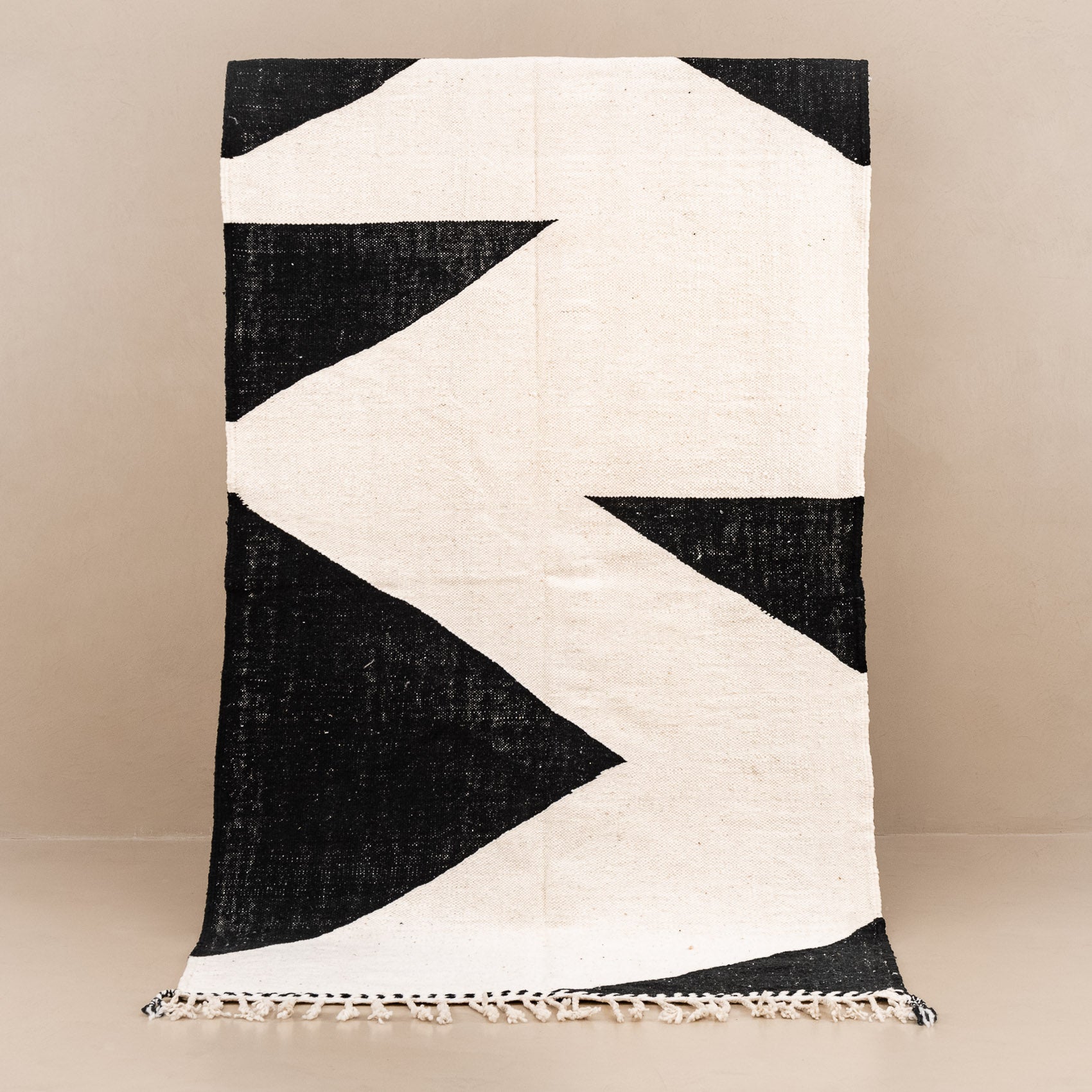 Alya - taznakht kilim rug - Urbann-Vibe