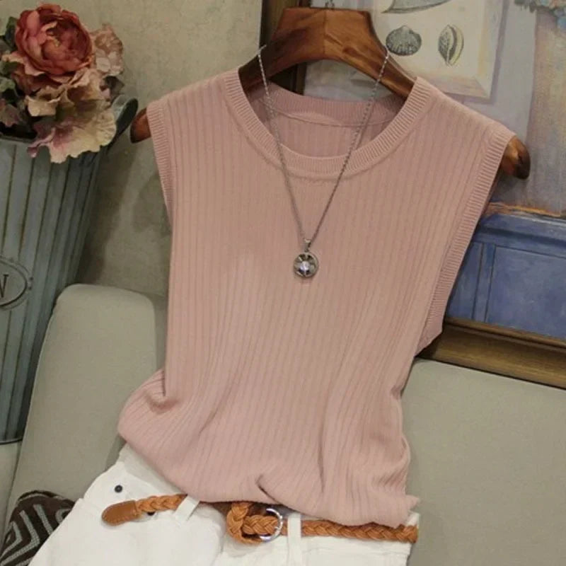 Women's sleeveless knitted vest in casual O-neck style, lightweight summer layering top