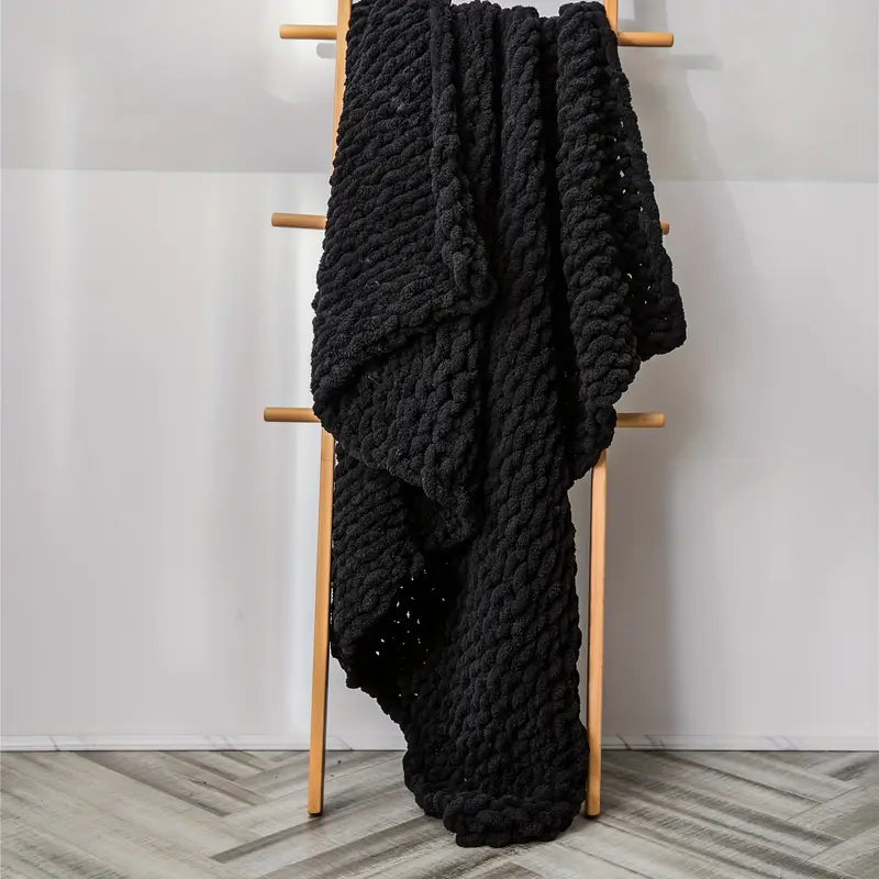 Chunky knit chenille throw blanket handwoven oversized braided design ultra-soft plush texture